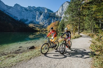 Mountainbike Region: Fahrt entlang der Seen beim Salzkammergut BergeSeen eTrail - Salzkammergut